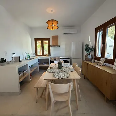 Patmian Charm 2 Bedrooms Lägenhet
